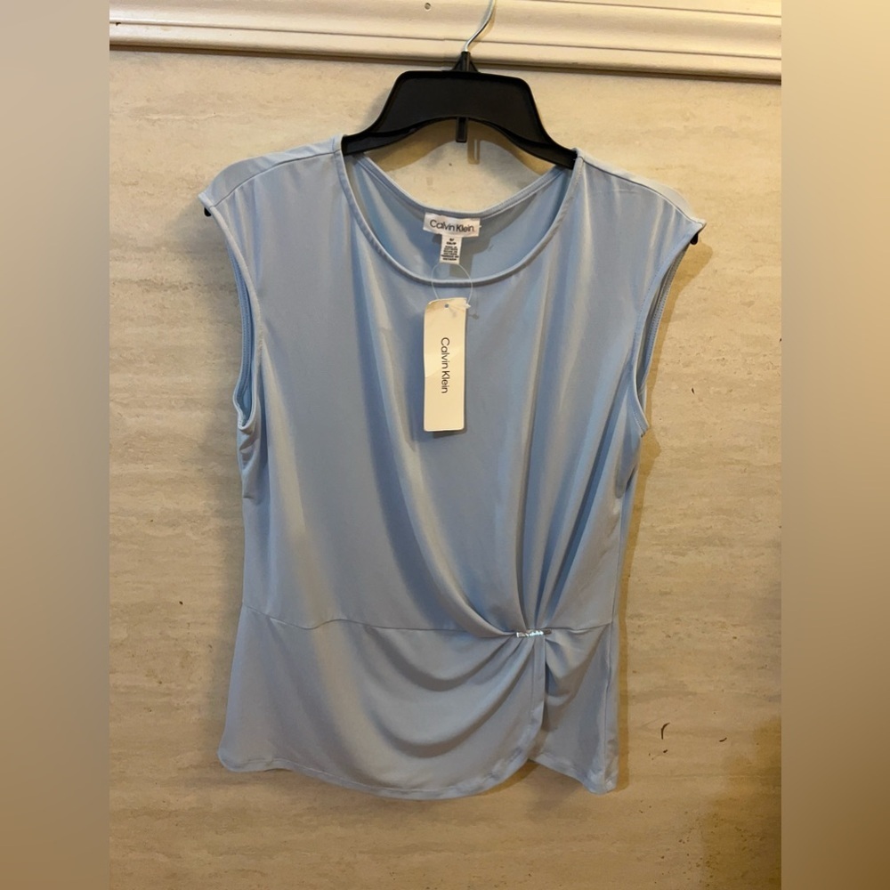 NWT-Calvin Klein Cashmere
Blue Sleeveless Twist-Side Detail Top